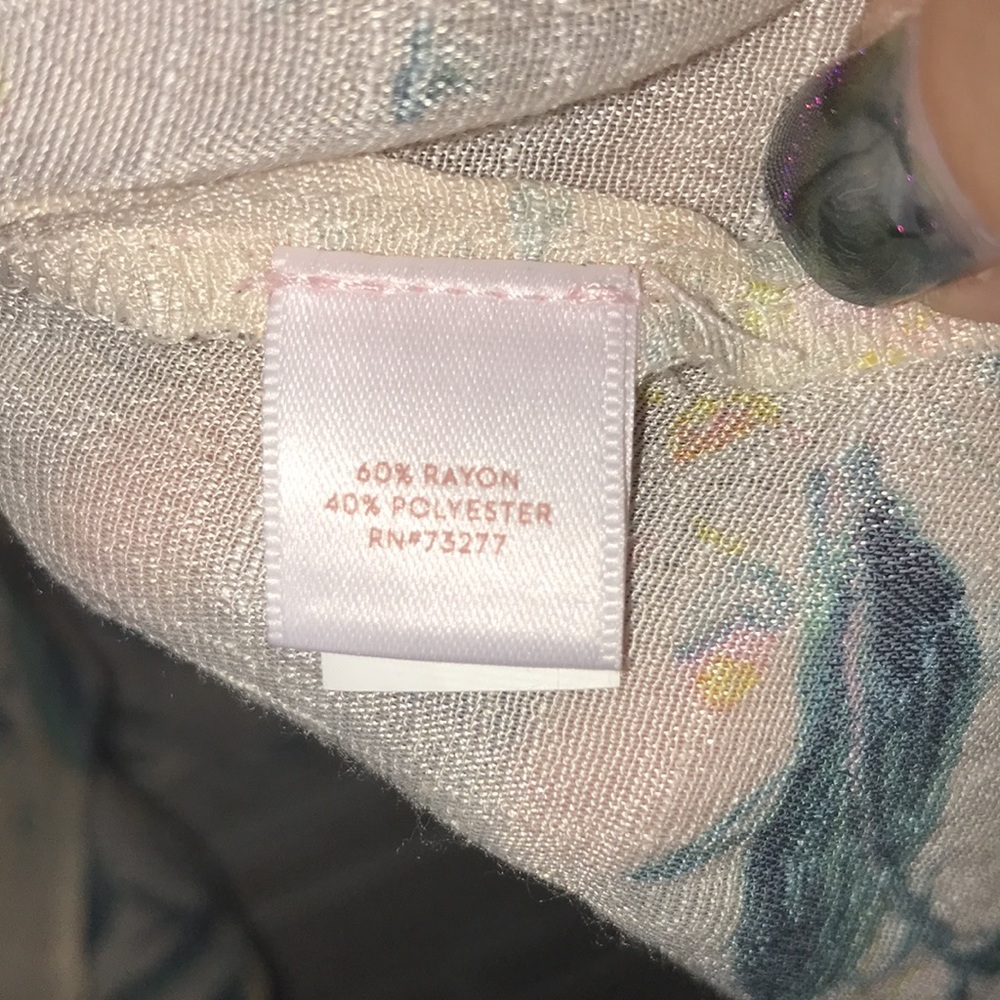 ✅Lauren Conrad Blouse - Picture 5 of 8